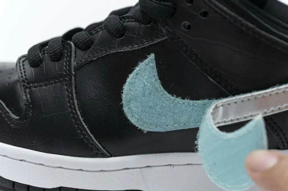 Nike SB Dunk Low Pro OG QS “Black Diamond”  BV1310-001 