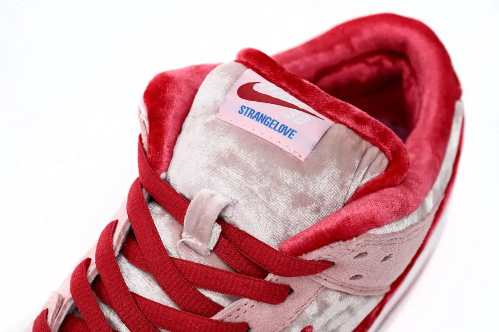 Dunk strangelove dunks reps Low StrangeLove Skateboards (Special Box) CT2552-800