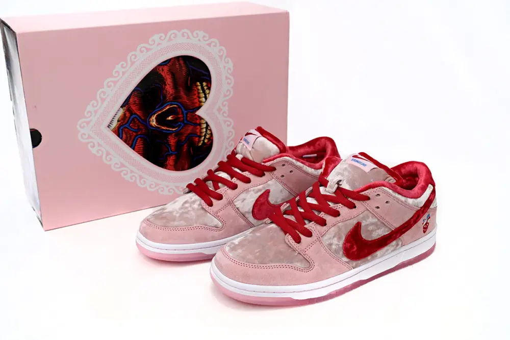 Dunk strangelove dunks reps Low StrangeLove Skateboards (Special Box) CT2552-800