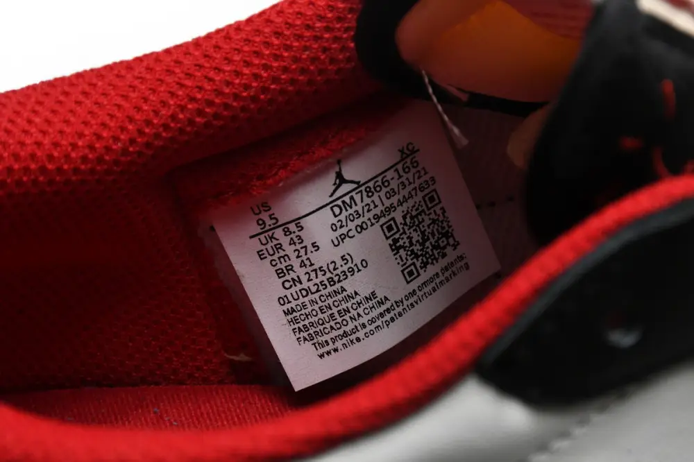 Travis Scott x Air Jordan 1 Travis Scott Black Red Low Black Red DM7866-166