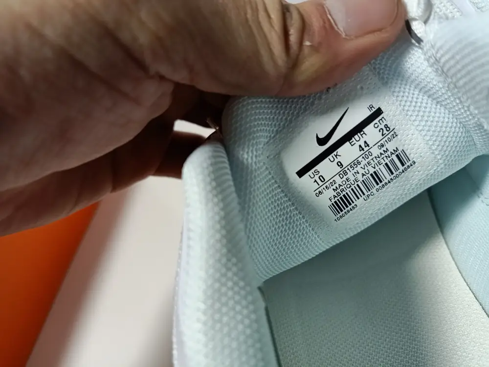 Air Max Plus  White (Nike Tn) 