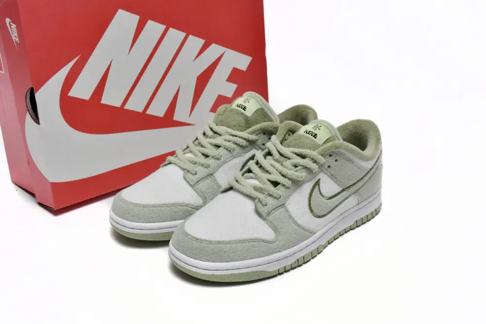 Dunk Dunk reps Low SE "Honeydew" DQ7579-300