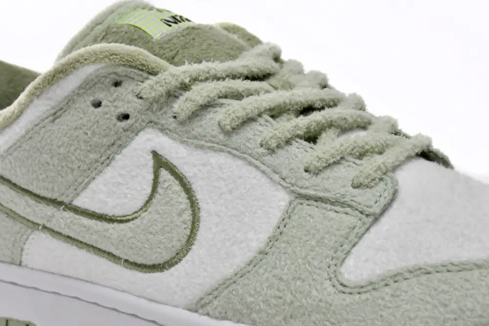 Dunk Dunk reps Low SE "Honeydew" DQ7579-300
