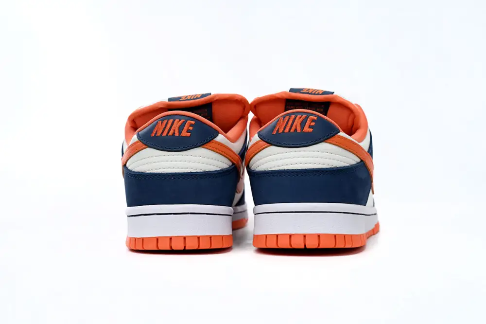 Nike Dunk Low “Broncos” 304292-184 