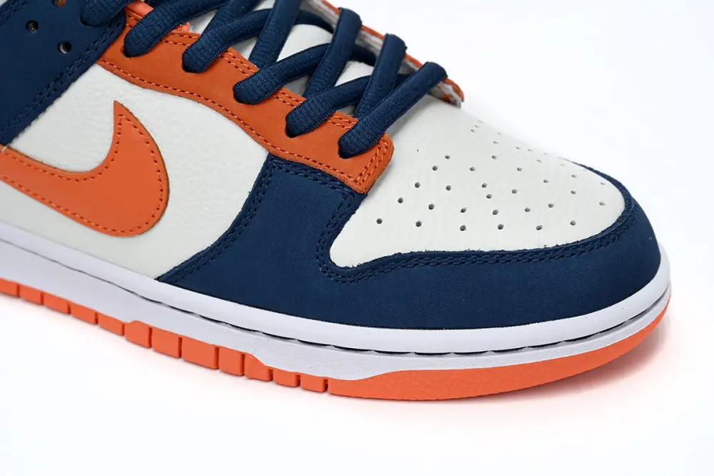 Nike Dunk Low “Broncos” 304292-184 