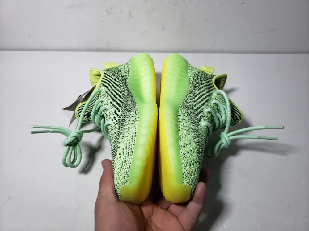 adidas Yeezy Boost 350 V2 Semi yeezy 350 Frozen Yellow Reps B37572