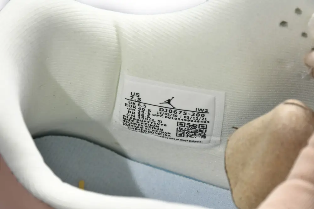 Cheap Air Jordan 4  Retro  Shimmer DJ0675-200 