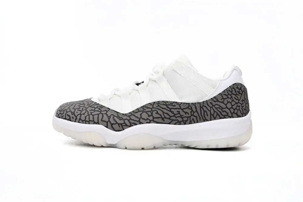 Air Jordan 11 Retro Low “Cement Grey” AV2187-140 74BE1023