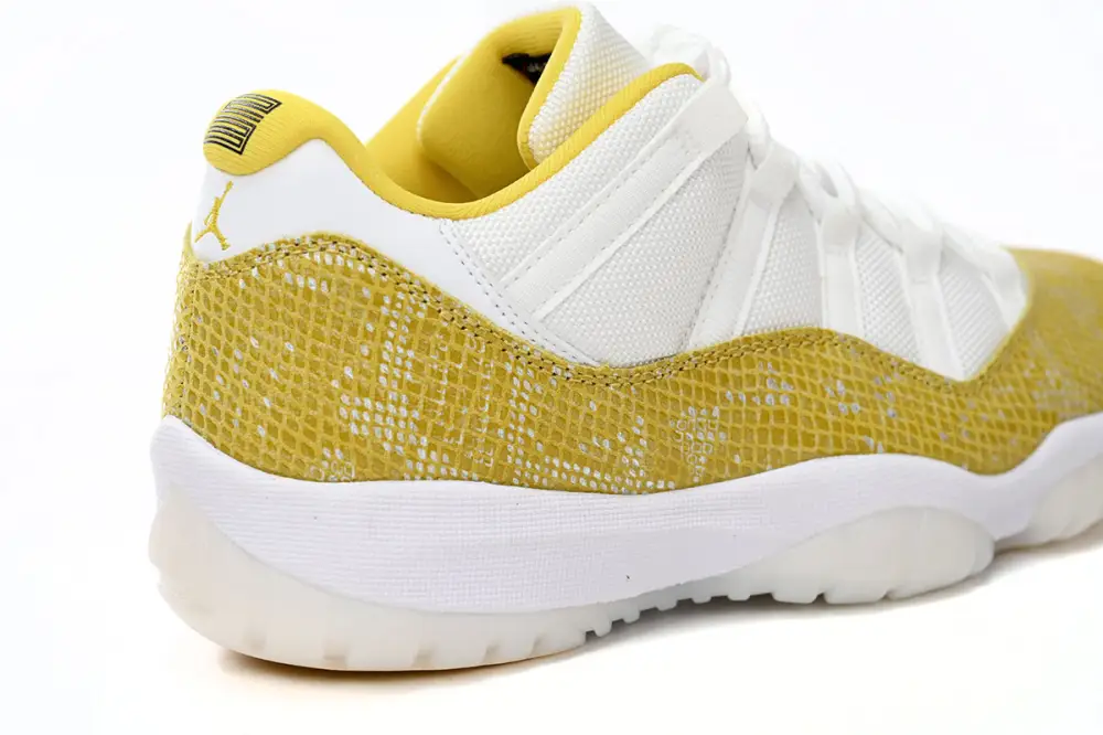 Air Jordan 11 Reps Jordan 11 Retro Low WMNS “Yellow Snakeskin AH7860-107