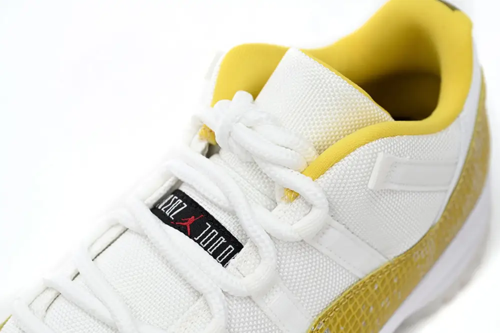 Air Jordan 11 Reps Jordan 11 Retro Low WMNS “Yellow Snakeskin AH7860-107