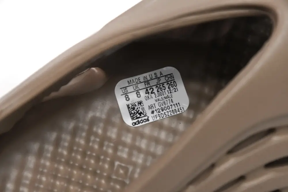 adidas Yeezy Foam Yeezy Foam Runner Mist GV6774