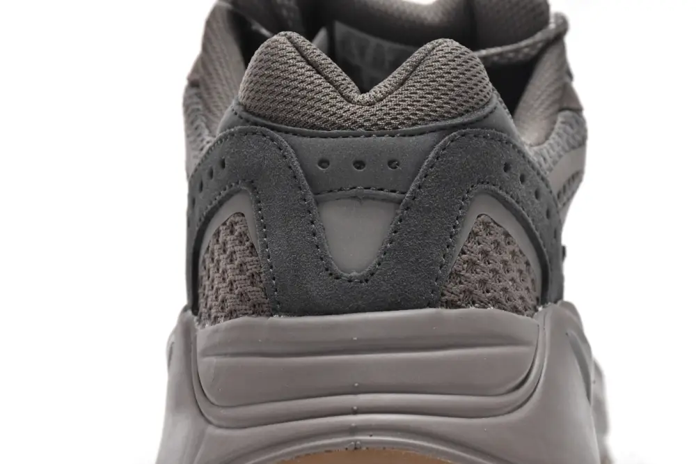 adidas Yeezy 700 Yeezy Boost 700 V2 Enflame Amber Mauve GZ0724