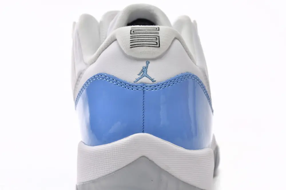 Air Jordan 11 Reps Jordan 11 Retro Low University Blue 528895-106