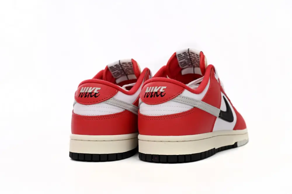 Nike SB Dunk Low Los “Chicago Split” DZ2536-600 