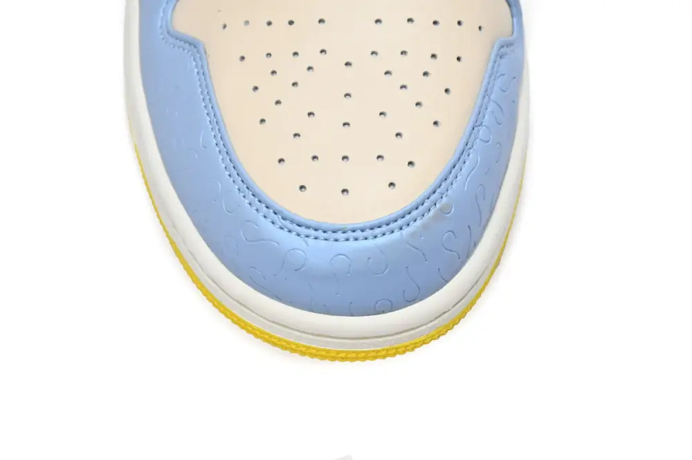 Air Jordan 1 Mid SE Fearless Jordan 1 Mid Maison Chateau CU2803-200
