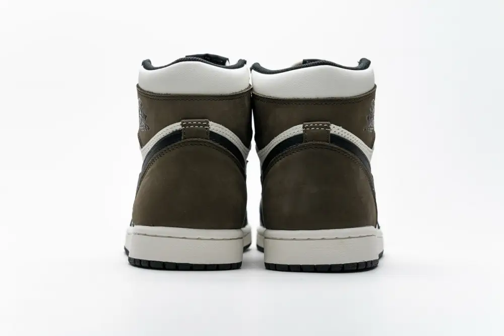 Air Jordan 1 Retro High OG 'Dark Mocha'  555088-105（GET） 