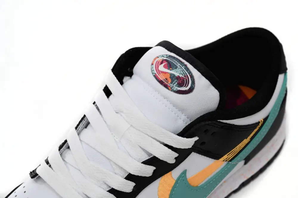 Nike Dunk Low RETRO PRM  FD4623-131 