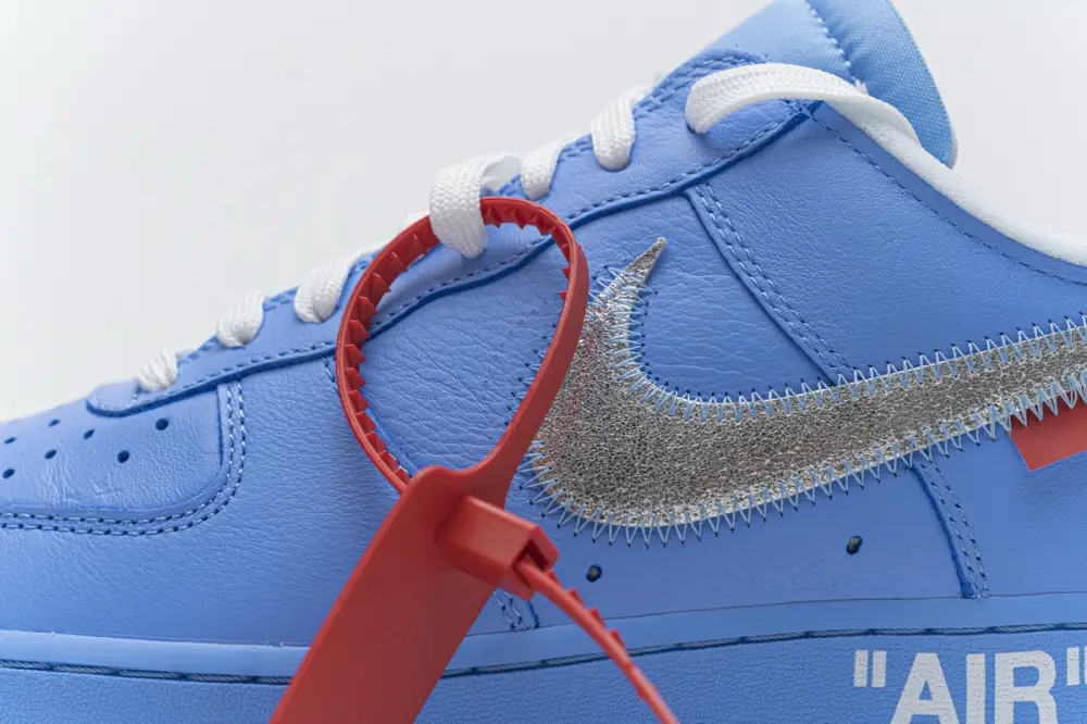 OFF Air Force 1  MCA University Blue Reps White X Air Force 1 MCA University Blue CI1173-400