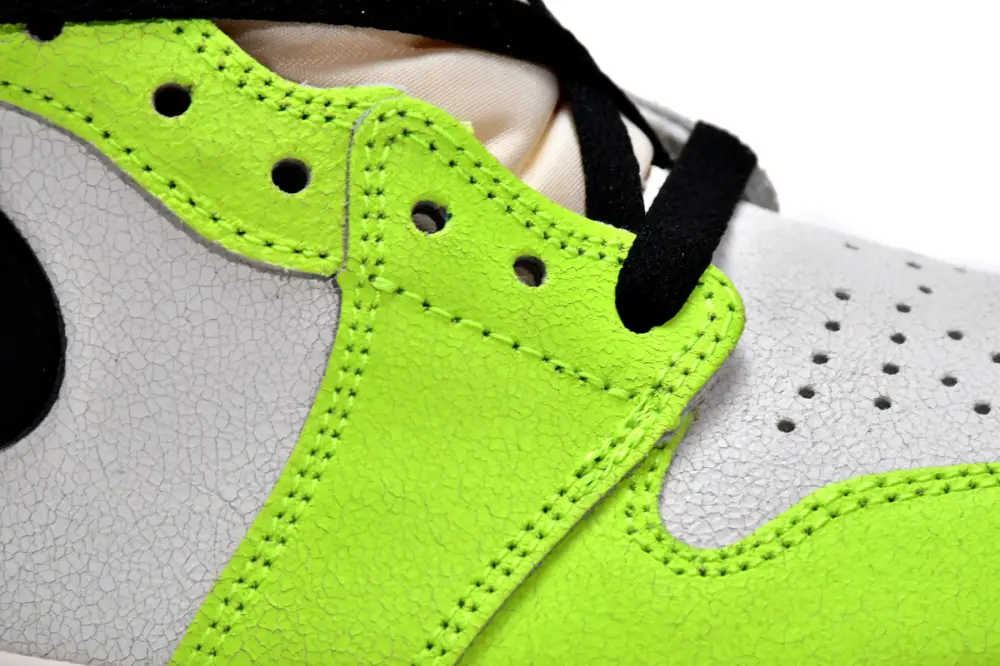 Air Jordan 1 High OG Volt Replica jordan 1 Volt 555088-702