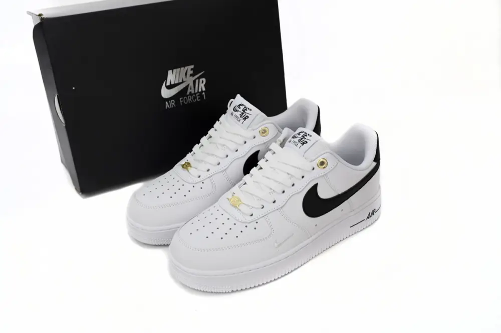 Nike Air Force 1 Low “40th Anniversary” DQ7658-100 