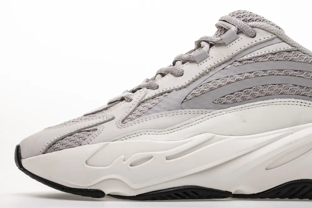 Yeezy Boost 700 V2 “Static” EF2829 