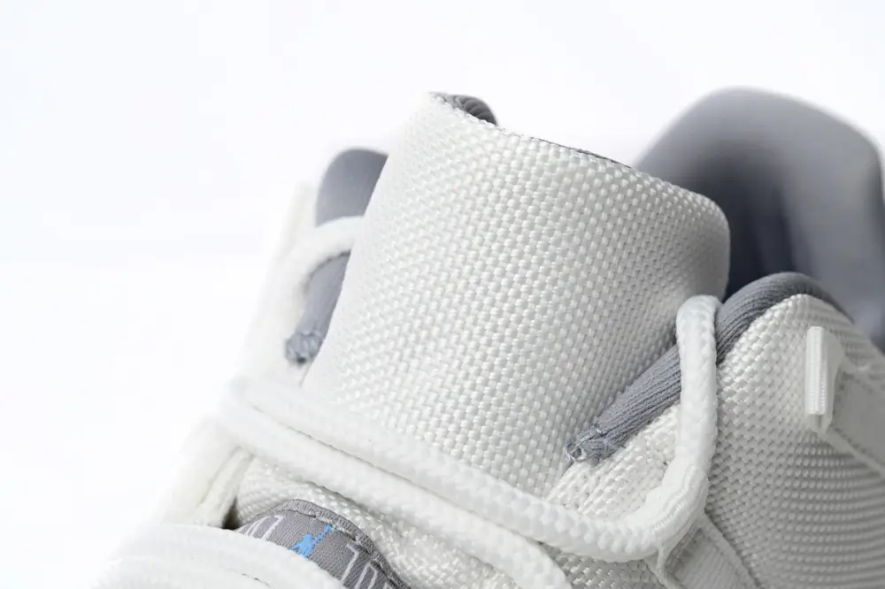 Air Jordan 11 Reps Jordan 11 Retro Low “Cement Grey” 2.0 AV2187-140