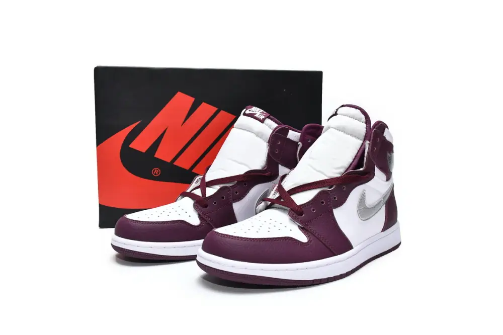 (OG)Air Jordan 1 High  Bordeaux Jordan 1 High OG Bordeaux 555088-611