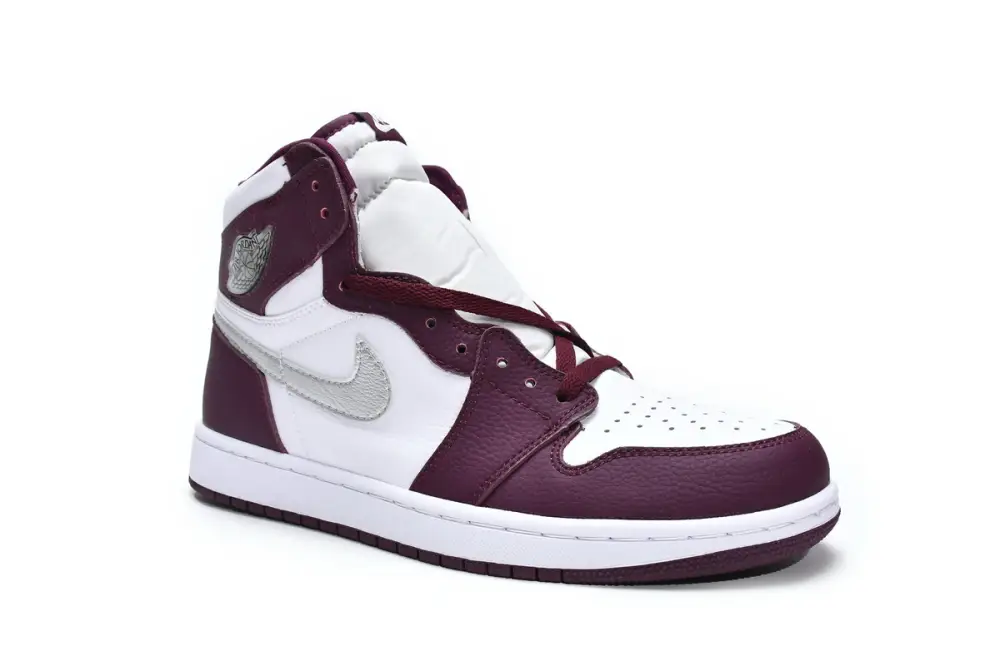 (OG)Air Jordan 1 High  Bordeaux Jordan 1 High OG Bordeaux 555088-611