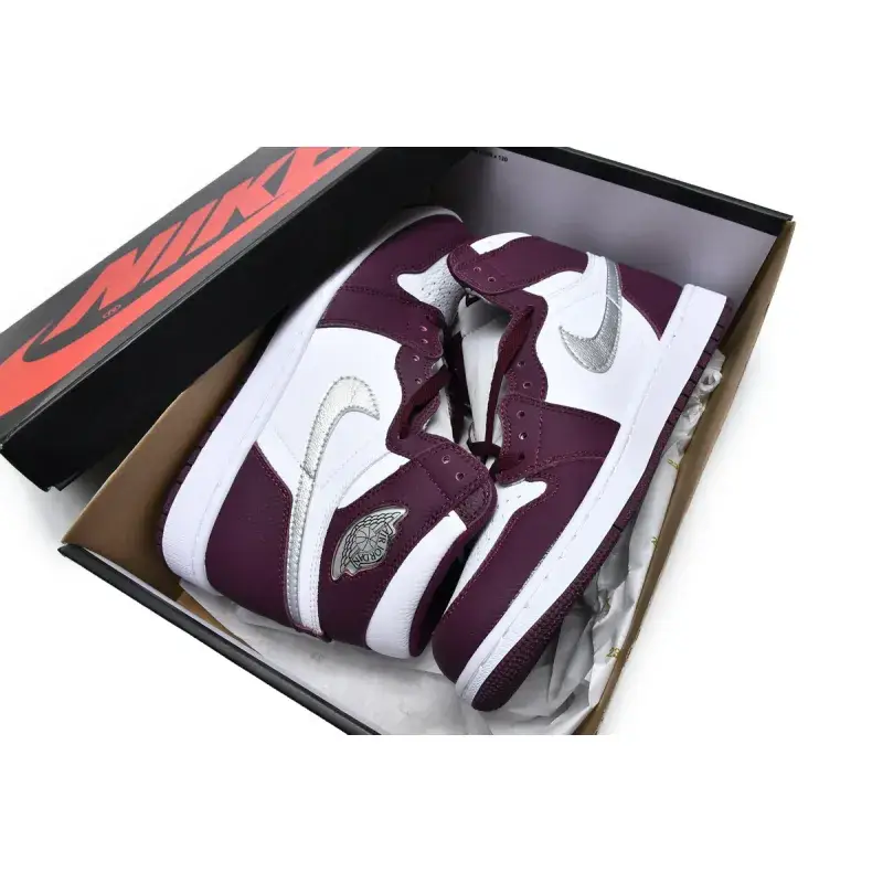 (OG)Air Jordan 1 High  Bordeaux Jordan 1 High OG Bordeaux 555088-611