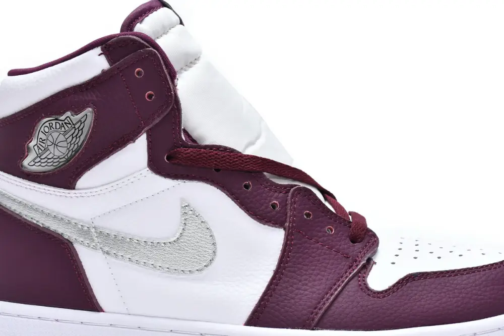 (OG)Air Jordan 1 High  Bordeaux Jordan 1 High OG Bordeaux 555088-611