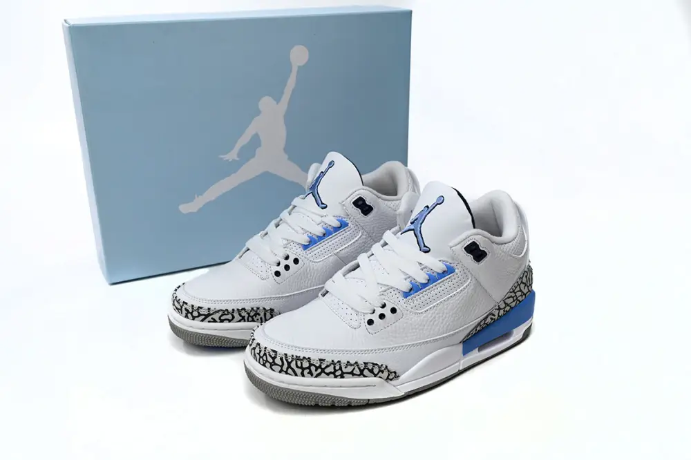 (GET)Air jordan 3 UNC Jordan 3 Retro UNC CT8532-104