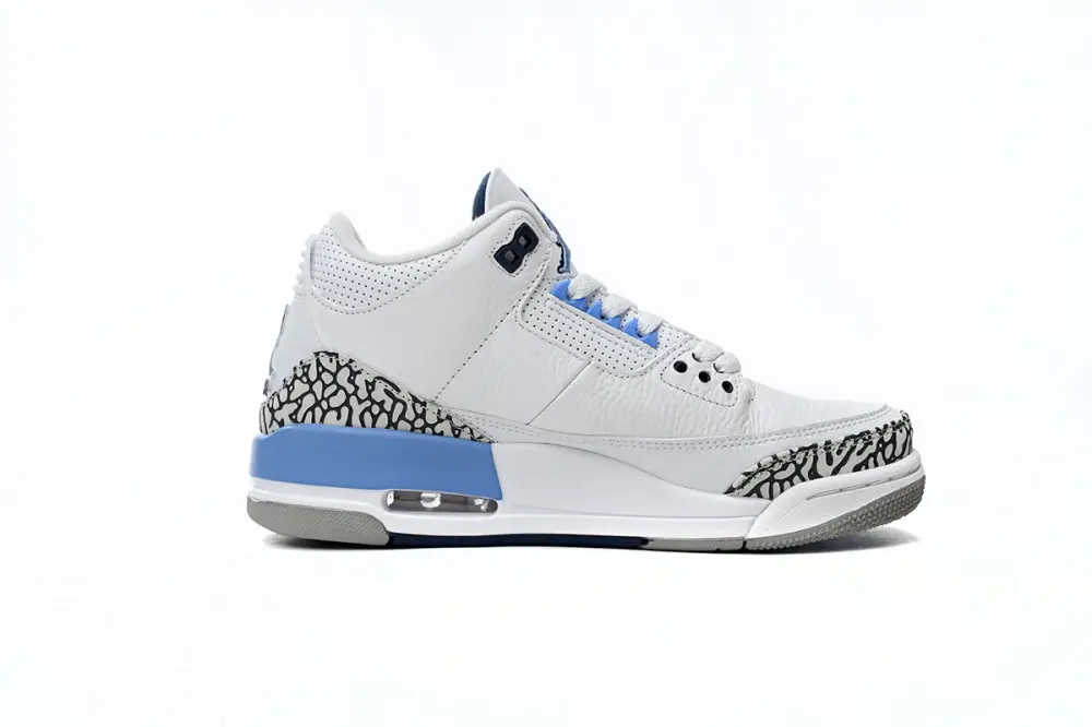 (GET)Air jordan 3 UNC Jordan 3 Retro UNC CT8532-104