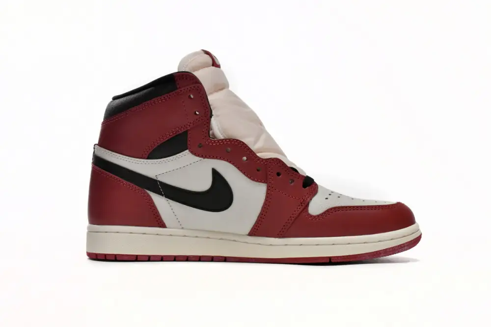 Air Jordan 1 Retro High  Chicago Lost and Found  DZ5485-612 