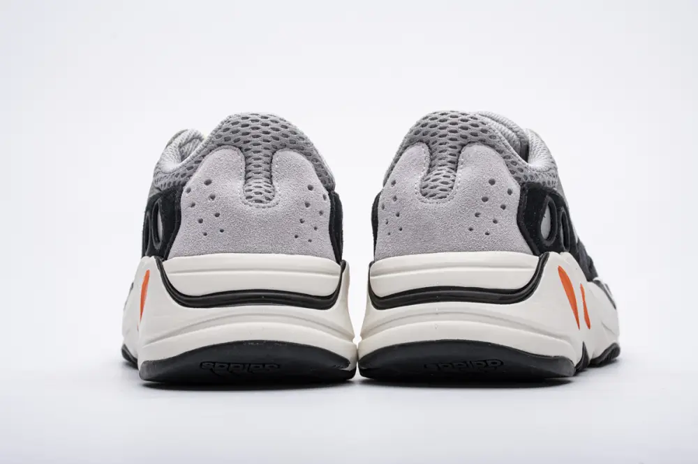 Yeezy Yeezy 700 Boost 700 OG“Wave Runner” B75571