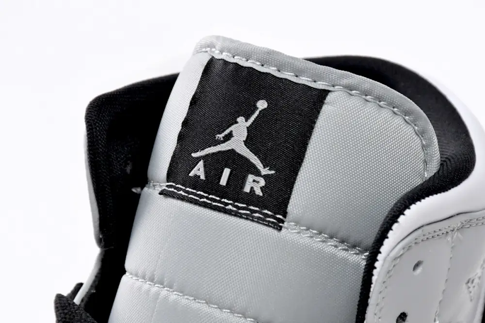 Jordan jsportshoes 1 Mid Light Smoke Grey 554724-092