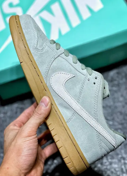 Nike SB BQ6817-30 Dunk Low Pro “Horizon Green” BQ6817-30