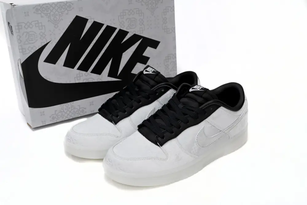 CLOT FN0315-110  x fragment x Nike Dunk Low Joint Names of Three FN0315-110