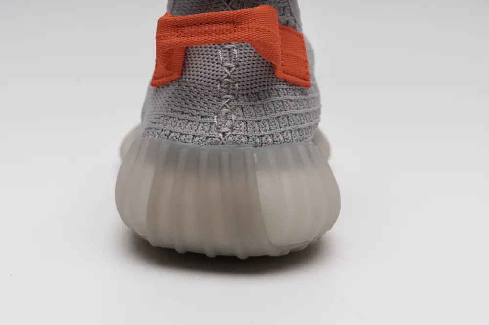adidas Yeezy Boost yeezy 350 350 V2 Tail Light Reps FX9017