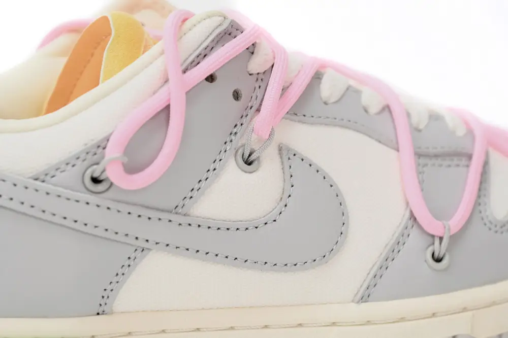 OFF Off-White Lot 9 WHITE x Nike Dunk SB Low The 50 NO.09 DM1602-109