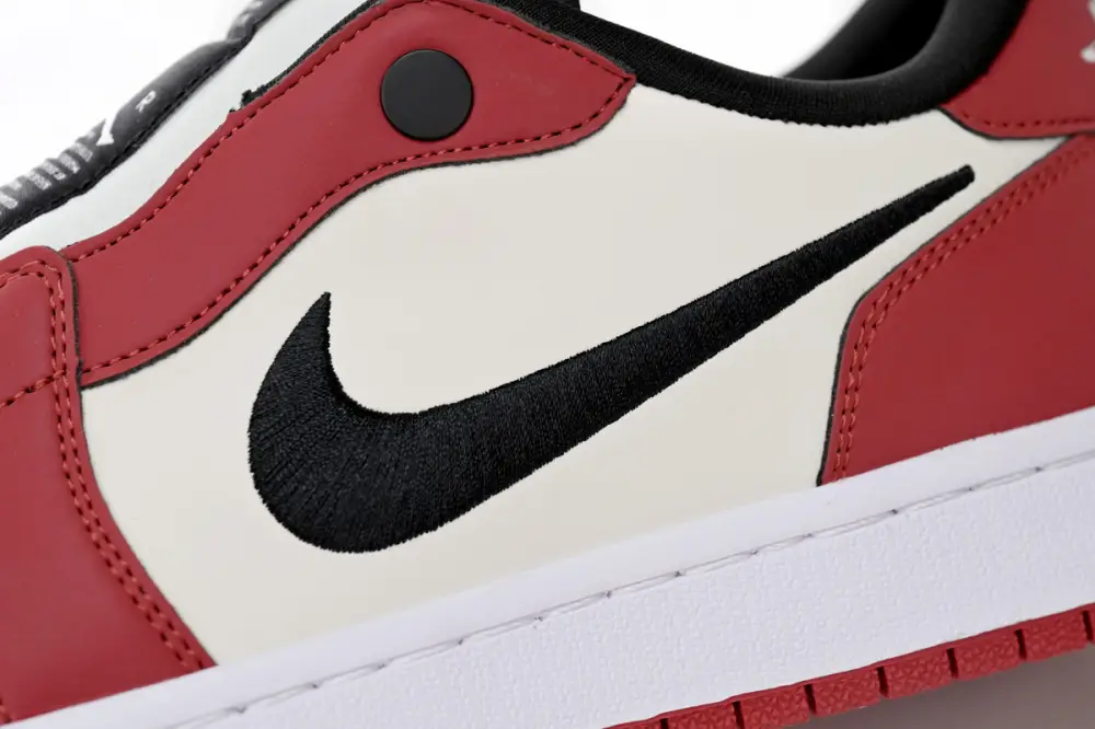 Air Jordan 1 Low Slip WMNS Jordan 1 Low Reps NRG White Red BQ8462-601