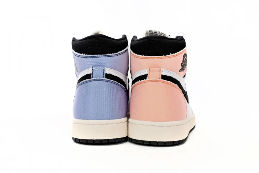 Air  Jordan 1 Retro High OG Skyline DX0054-805 