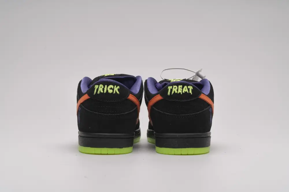 Nike SB Dunk Low “Night Of Dunk Night Of Mischief reps Mischief” BQ6817-006