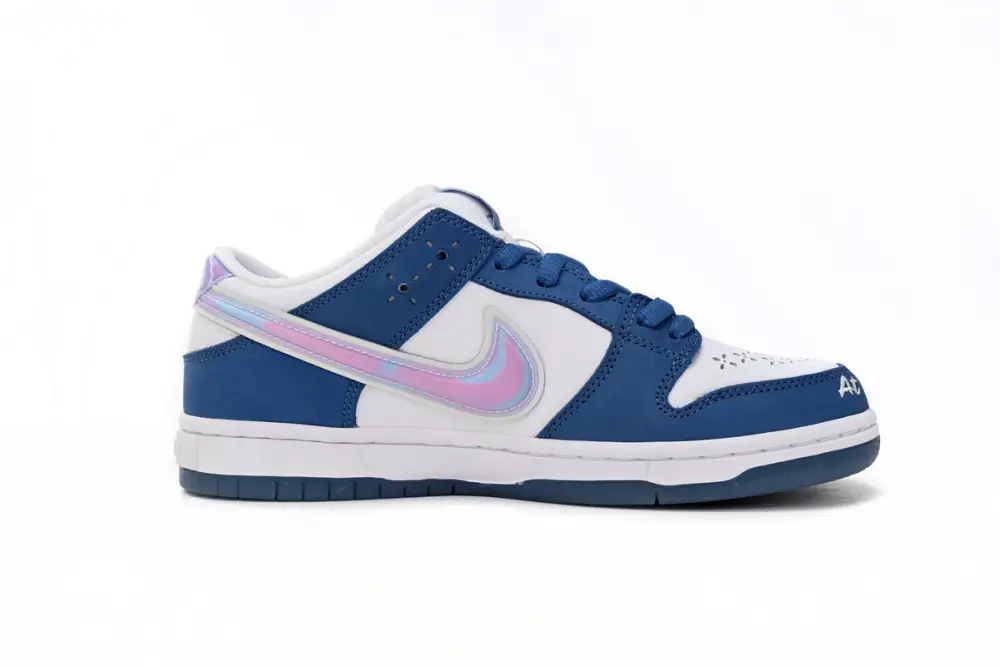 Born Born dunk sb reps x Raised x Nike SB Dunk Low Blue White FN7819-400