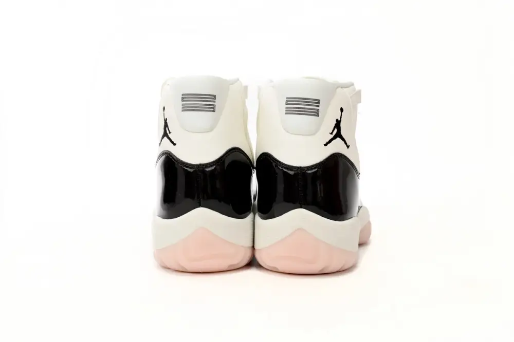 Air Jordan 11 Neapolitan Reps Jordan 11 WMNS Neapolitan AR0715-101