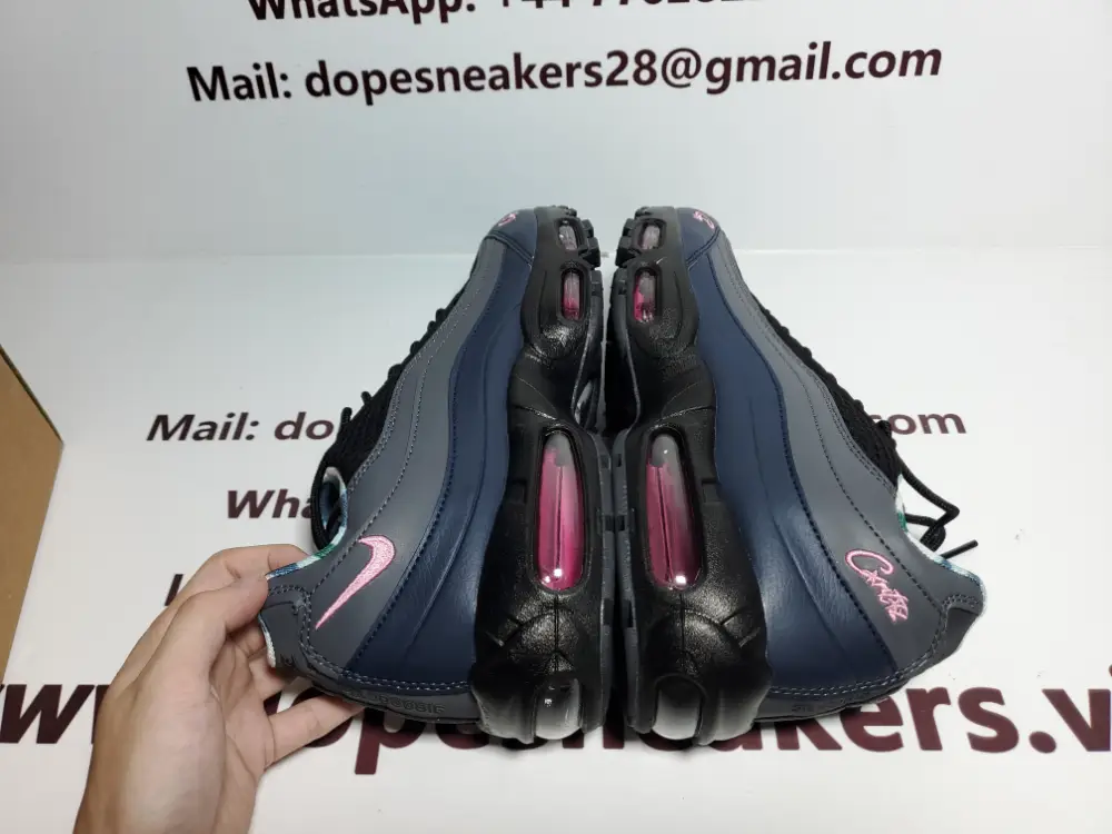 Nike Air Max 95 SP Corteiz Pink Air Max 95 SP Corteiz Pink Beam FB2709-001
