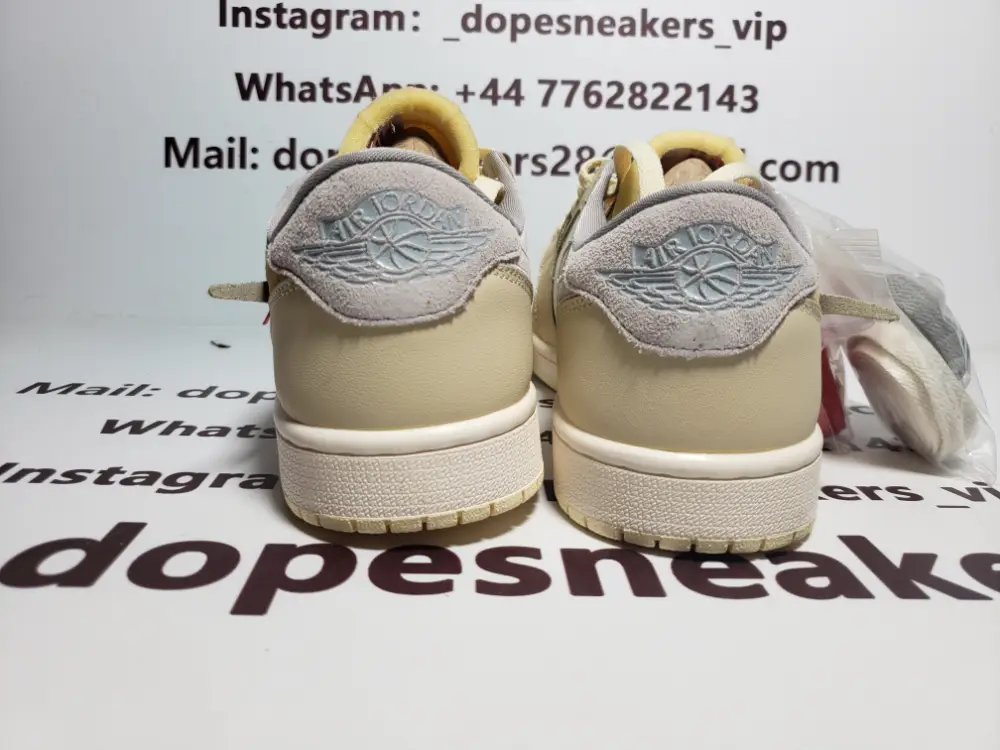 AIR JORDAN 1 LOW OG LIGHT KHAKI WHITE OFF WHITE CZ0790-102 