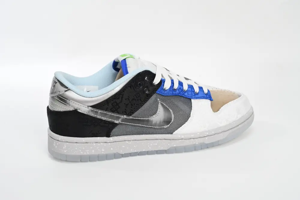 Nike Dunk Low SP What The CLOT FN0316-999 