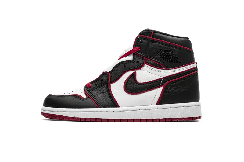 Air Jordan 1 Retro High Bloodline 555088-062