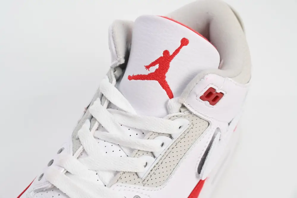 Air Jordan 3 Retro Tinker Jordan 3 Tinker White University Red