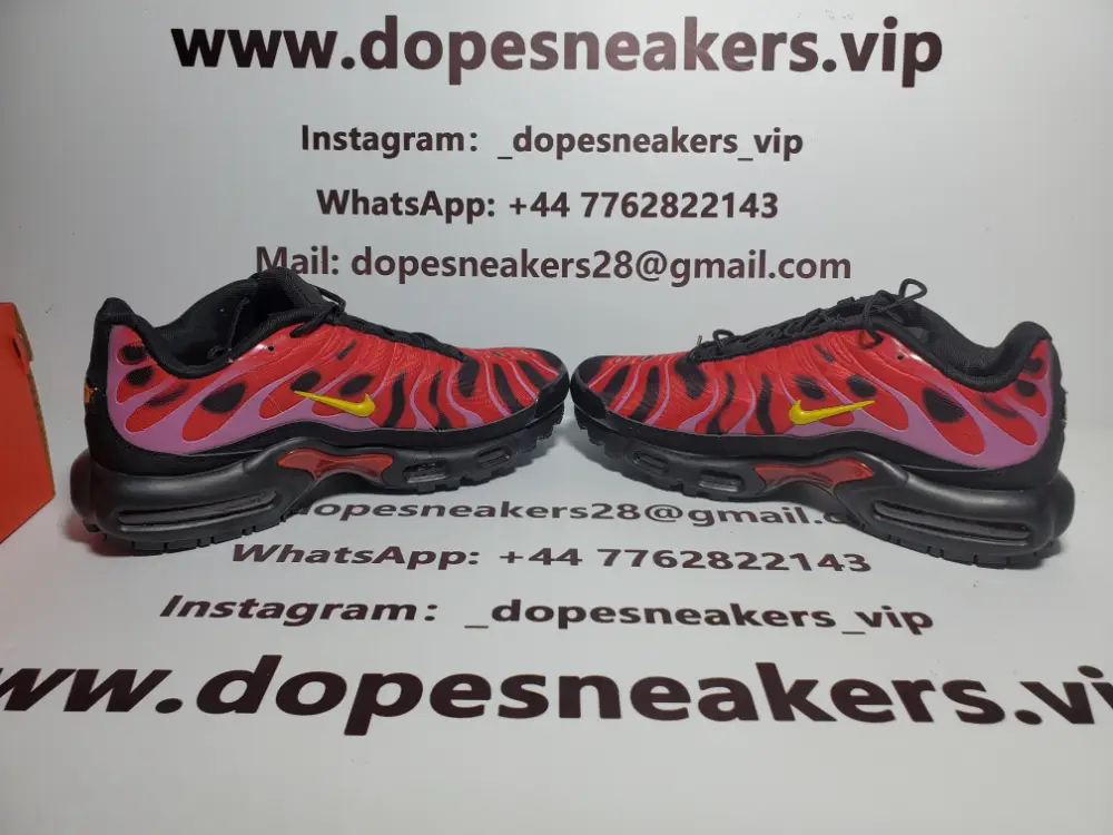 Nike Air Max Plus reps Nike Air Max Plus Supreme Black (Nike Tn)